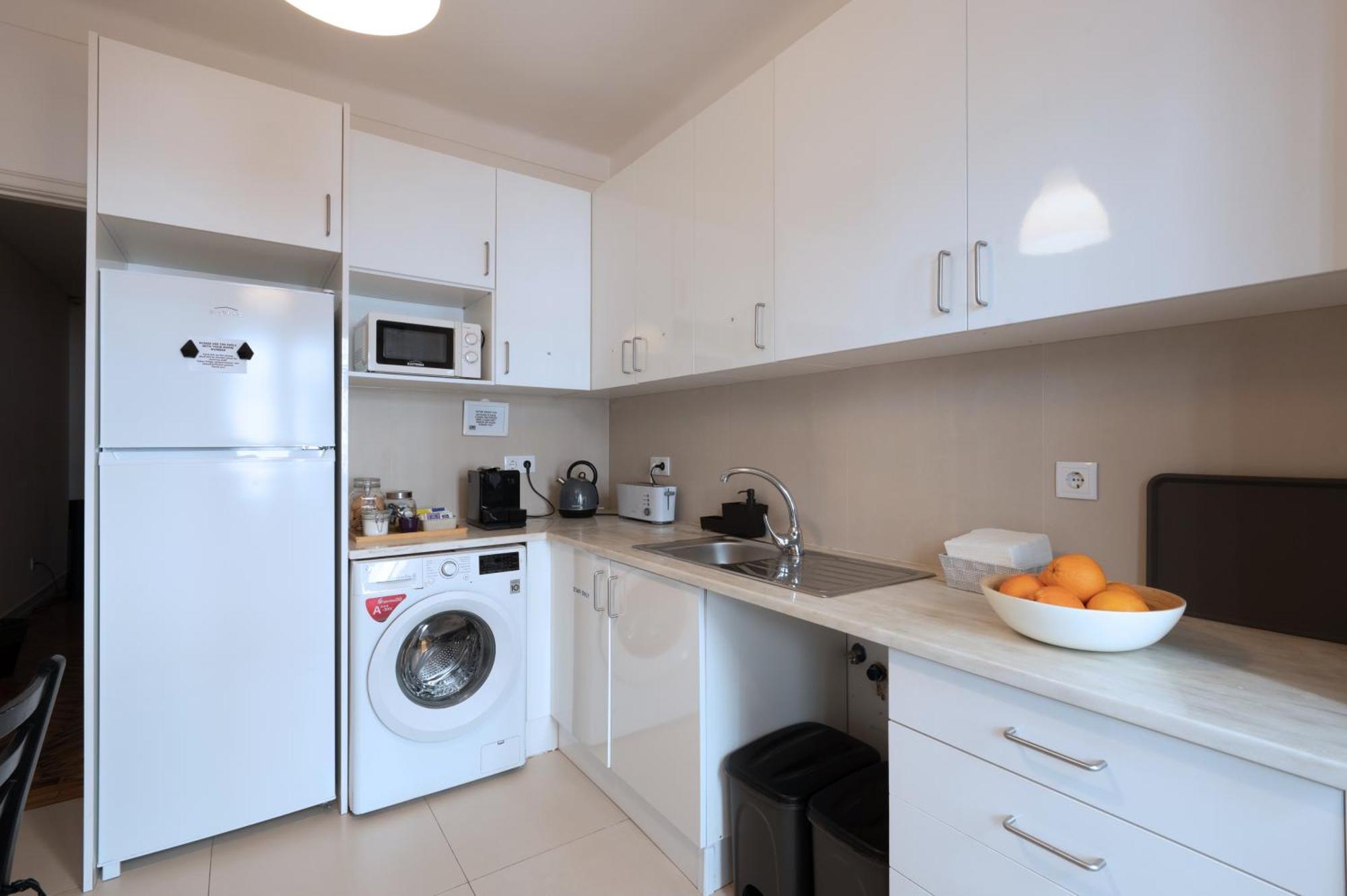 Dumont Lisbon Guesthouse Экстерьер фото